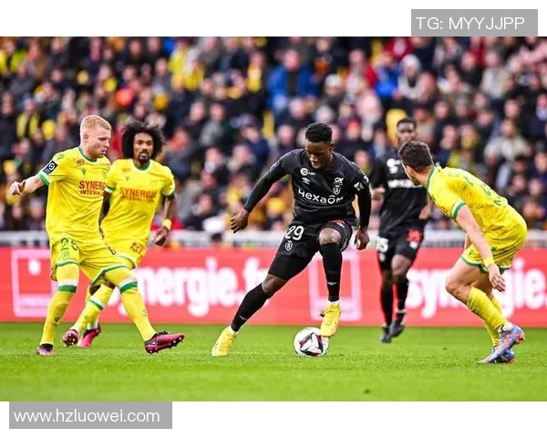 英超精彩对决曼联与莱比锡战成平局帽子戏法点燃全场激情